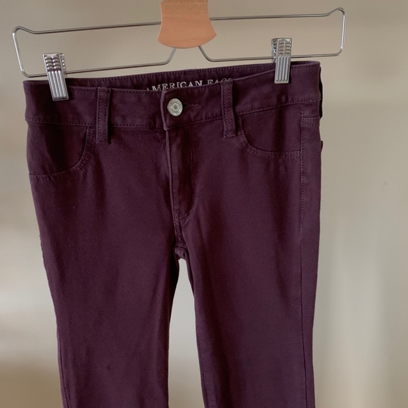 American Eagle Plum Jeggings - Picture 2 of 5